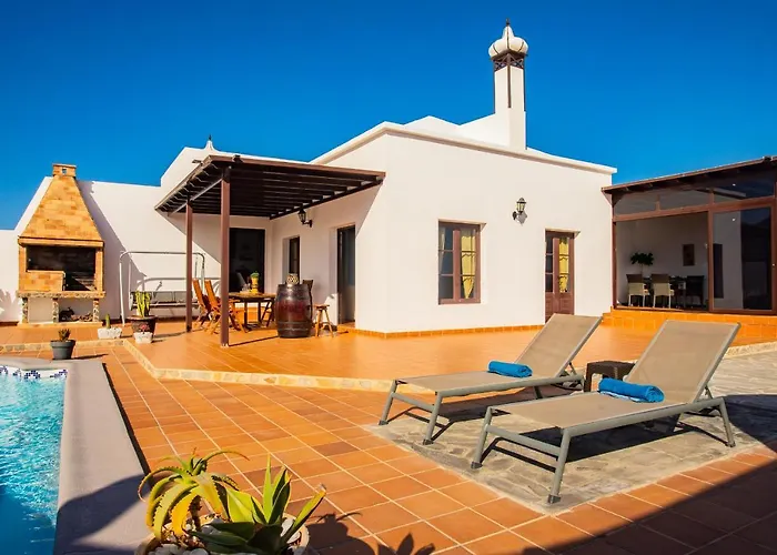 Eslanzarote Acoruma House, Super Wifi, Heated Pool * Гуйме