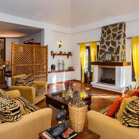 Eslanzarote Acoruma House, Super Wifi, Heated Pool *
